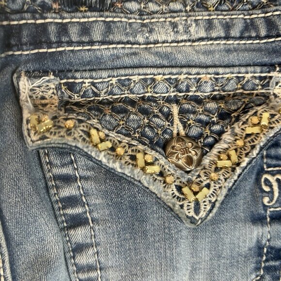 Miss Me Jeans Signature Cuffed Capri Sz 26 Waist Bling Embellished Y2K Jeans - Picture 4 of 8